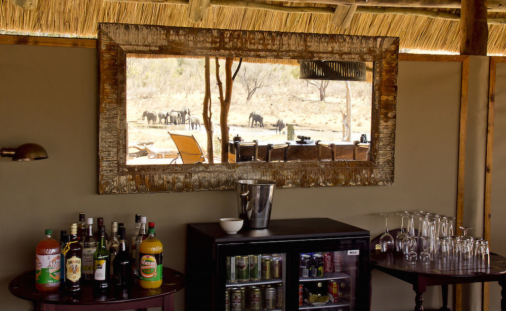Ivory Lodge Dete Exterior photo